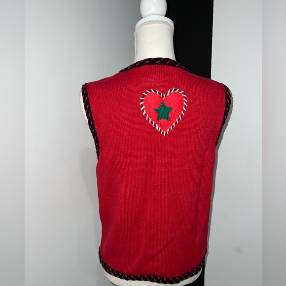 Designer’s original studio. Christmas Sweater - Picture 3 of 7